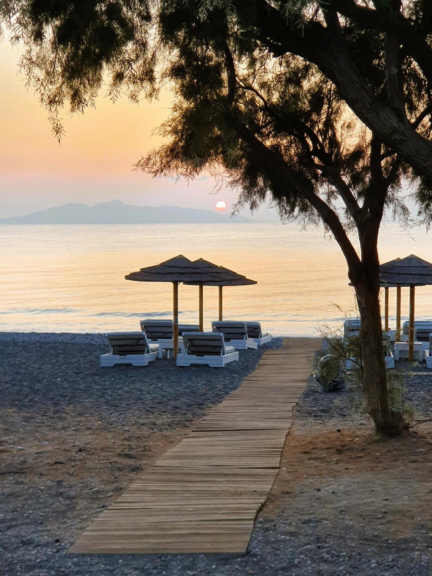 Arion Bay Hotel Santorini Kamári المظهر الخارجي الصورة